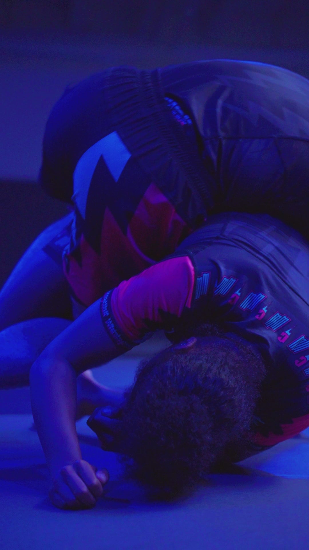 WW x chinkilla Voltage Full Fight Set