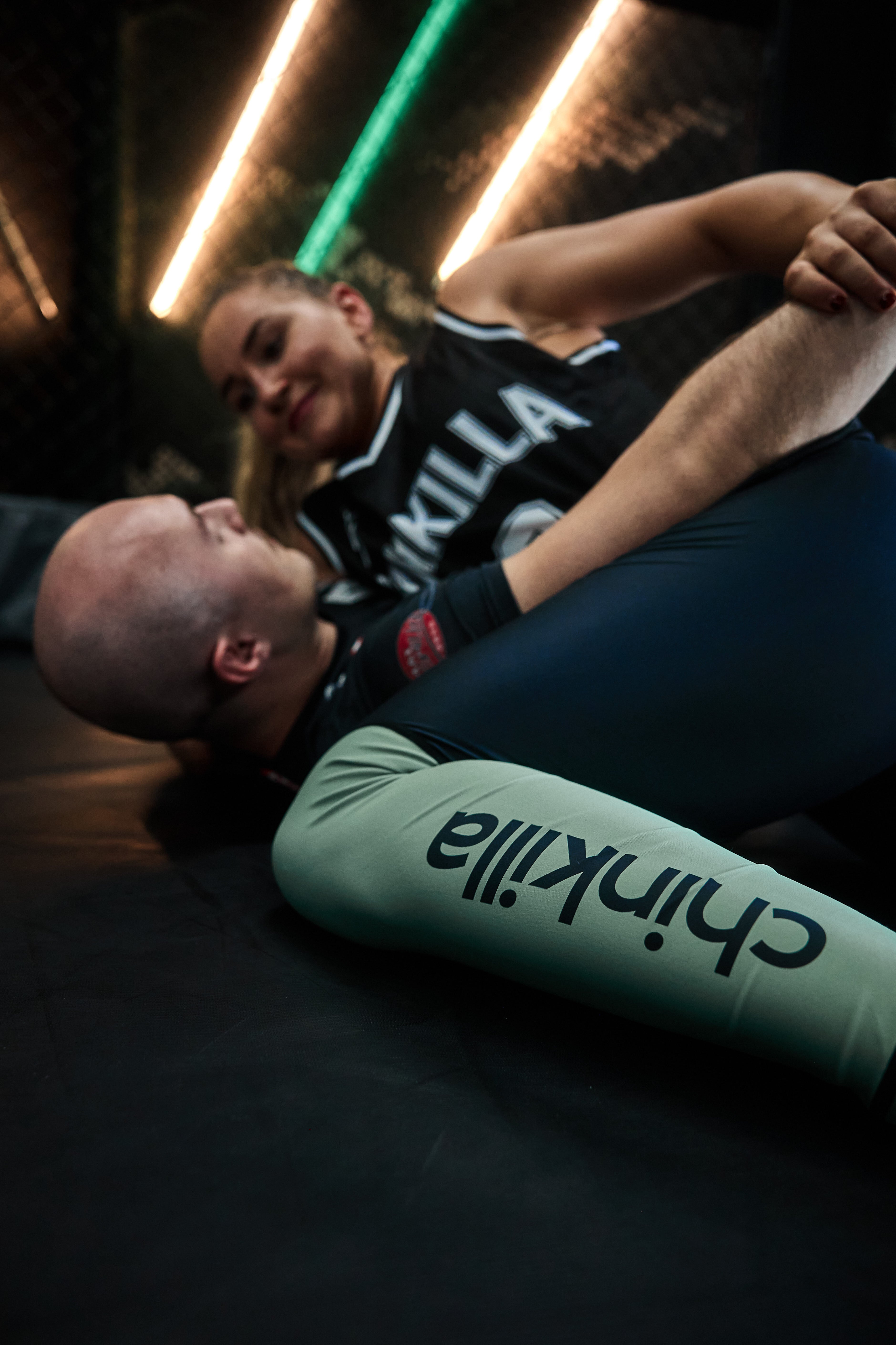 "Arti-Choke" Leggings